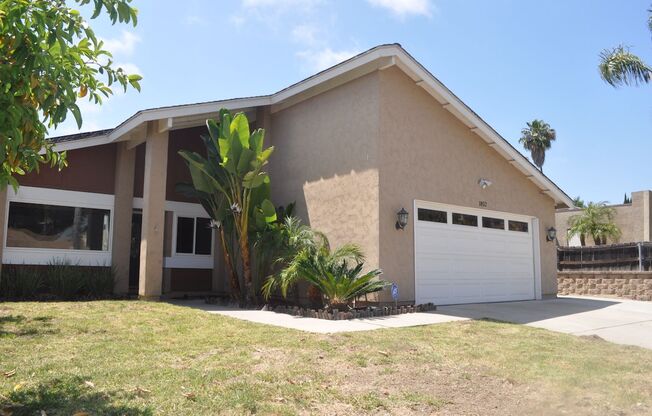LEMON GROVE 3BR/2BA SINGLE FAMILY DETACHED HOME- PETS ON APPROVAL