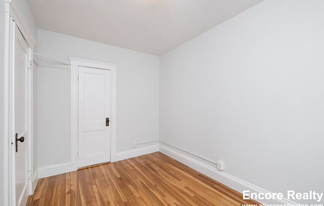 286 Chestnut Hill Ave