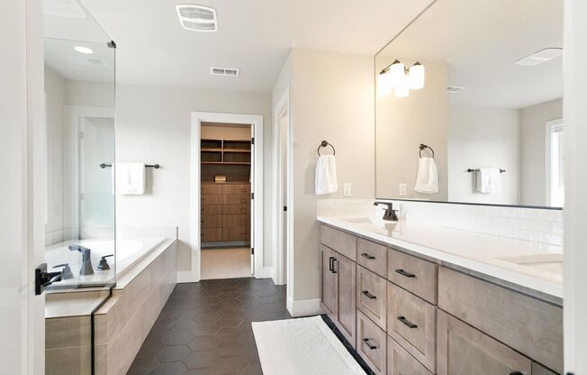 3 beds, 3 baths, $3,495