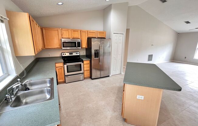 3 beds, 2 baths, $1,975