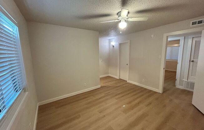 2 beds, 1 bath, 856 sqft, $1,799, Unit WIL-115