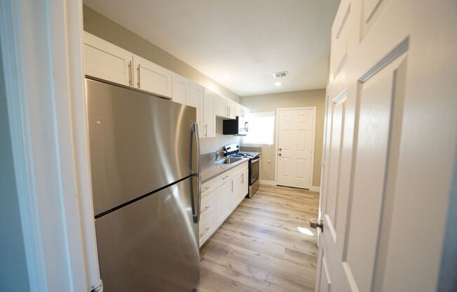 1 bed, 1 bath, 520 sqft, $1,095, Unit 208