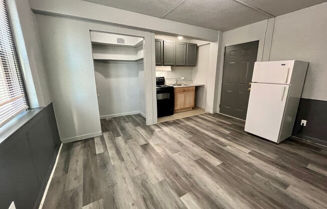Jones Colfax 2207 Jones