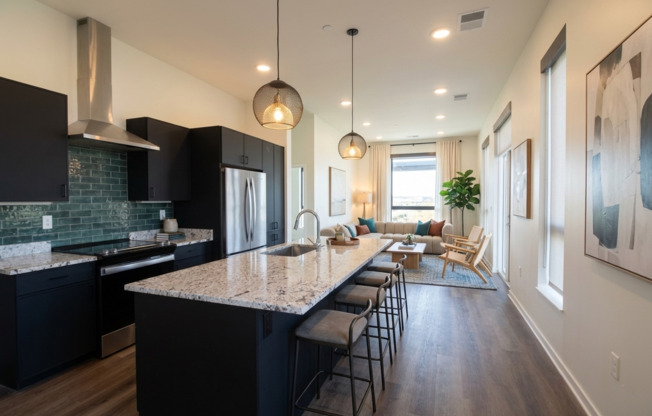 2 beds, 1 bath, 983 sqft, $3,250, Unit 513