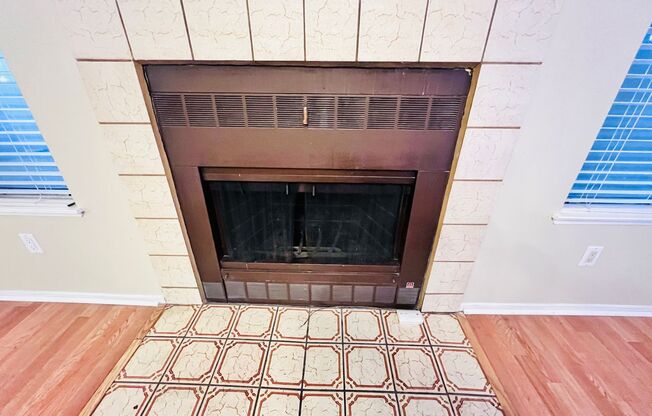 5048 Spencer -C Las Vegas, NV 89119