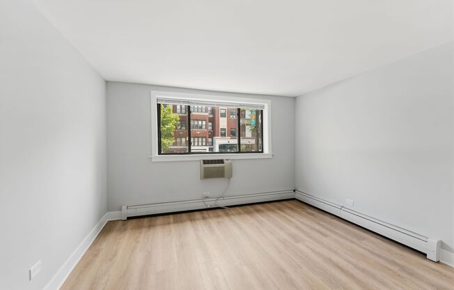Studio, 1 bath, 298 sqft, $1,395, Unit 234