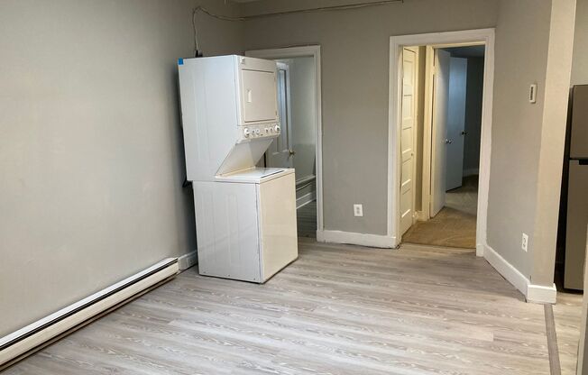 2 beds, 2 baths, 900 sqft, $1,499, Unit 50-8