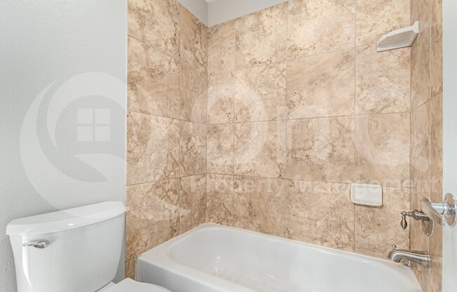 3 beds, 2 baths, 1,088 sqft, $1,700, Unit 120