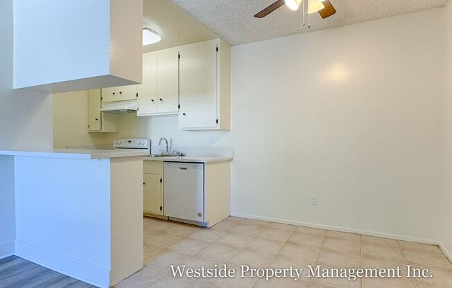 2 beds, 1 bath, 777 sqft, $2,650, Unit 201