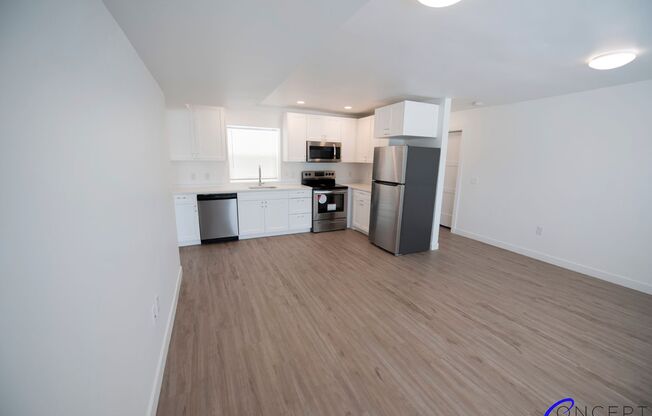 1 bed, 1 bath, 621 sqft, $1,375, Unit 18