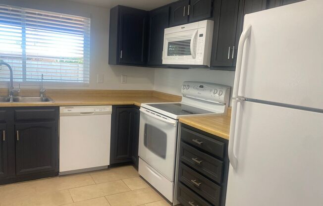 3 beds, 2 baths, $2,350