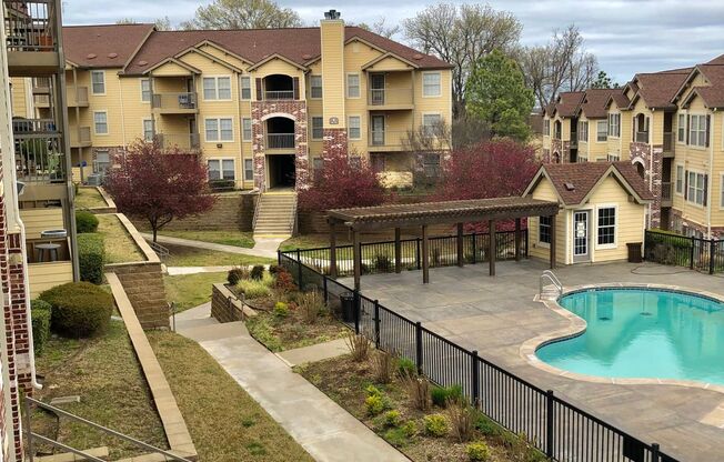 1 bed, 1 bath, 856 sqft, $1,170, Unit 0812