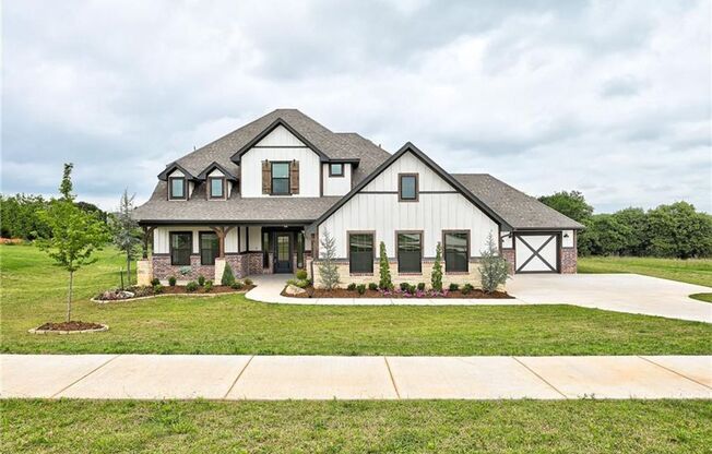 **Stunning 4 Bed, 4 Bath in Edmond Schools