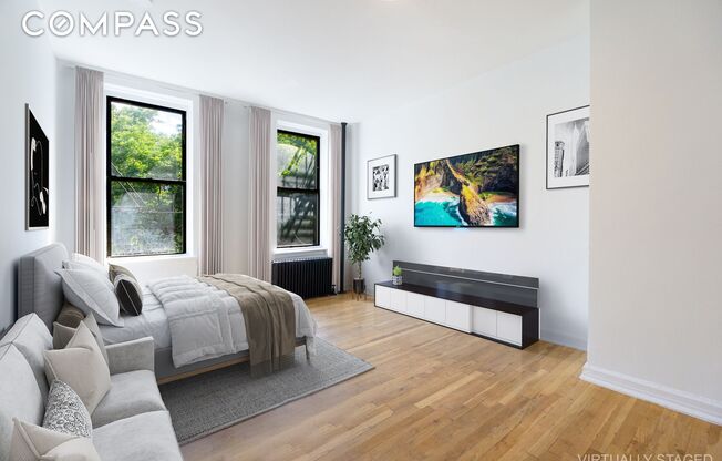319 E 5 ST