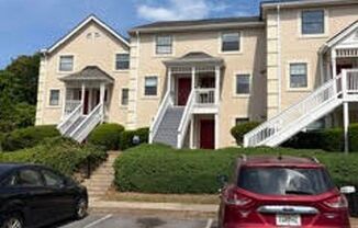 2 bedrooms, 2.5 bathrooms Condo Located on Carr St