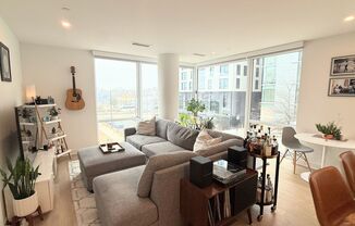 Gorgeous 2BD/2BA Corner Unit in the Heart of Navy Yard | Parking Included