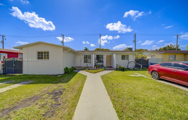 11250 SW 7 ST