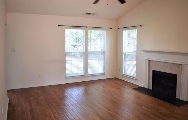Cute Ranch Style Home - Fenced Yard
