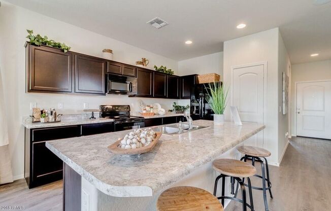 Like new home in Tartesso subdivision! All appliances!