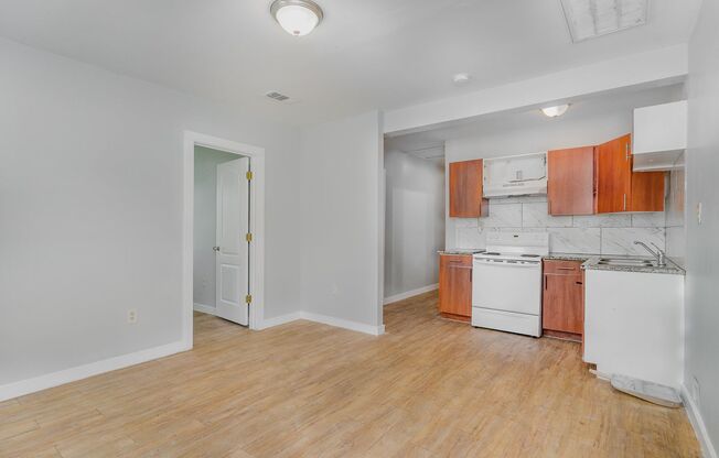 Affordable 2bed/1bath unit!