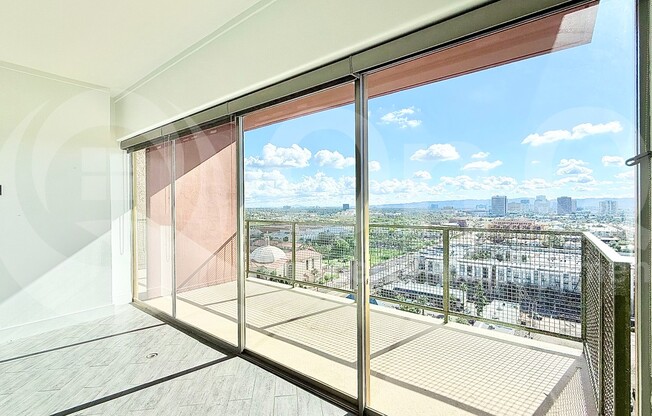 1 bed, 1 bath, 602 sqft, $2,000, Unit 16E