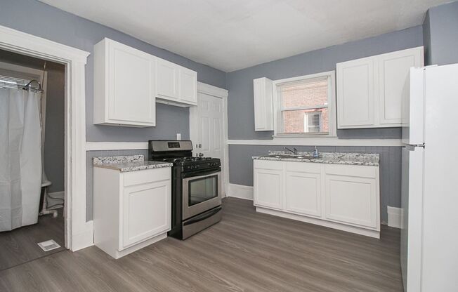 1470-1472 W 110 ST CLEVELAND, OH. 44102