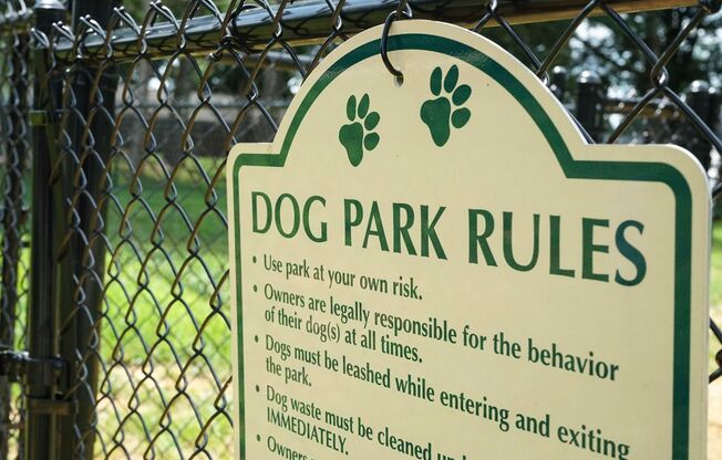 2 beds, 1 bath, 980 sqft, $1,423, Unit 129H