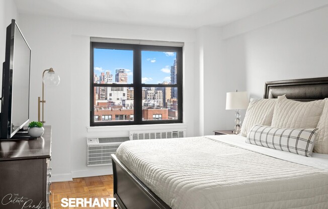 2 beds, 1 bath, 1,000 sqft, $5,500, Unit 15B