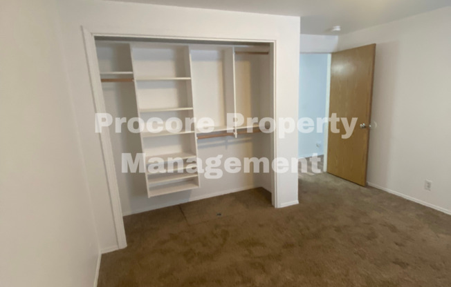 2 beds, 1 bath, 1,000 sqft, $1,350, Unit 101