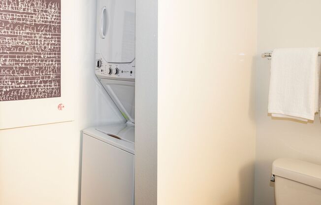 1 bed, 1.5 baths, 932 sqft, $2,995, Unit 510