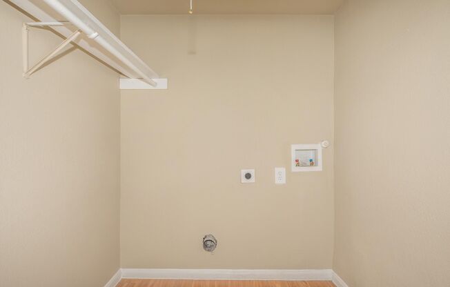 3 beds, 2 baths, 1,100 sqft, $1,490