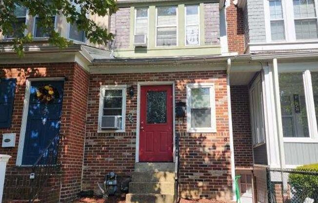 3 beds, 1 bath, $1,750