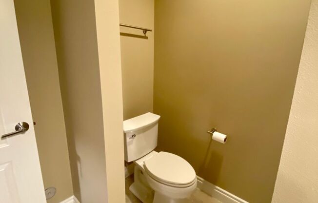 Studio, 1 bath, 415 sqft, $1,695