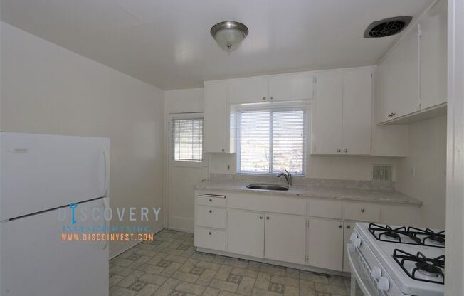 2 beds, 1 bath, 750 sqft, $2,100, Unit #5