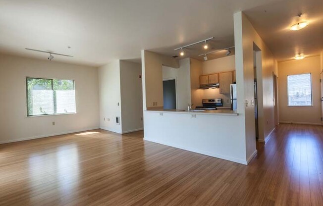 1 bed, 1 bath, 759 sqft, $1,850, Unit 301