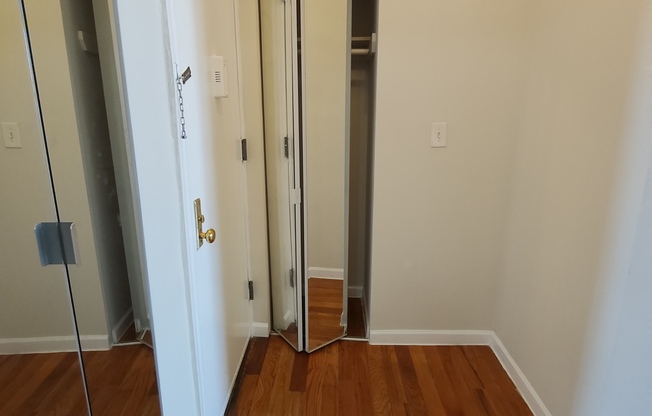 1 bed, 1 bath, $2,650