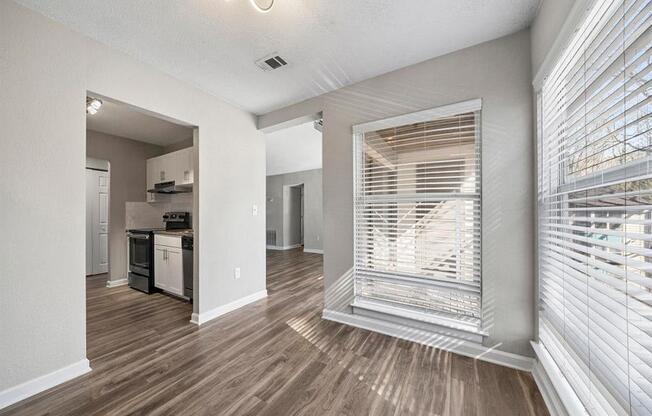 Dining Area  at Concord Crossing, Smyrna, GA