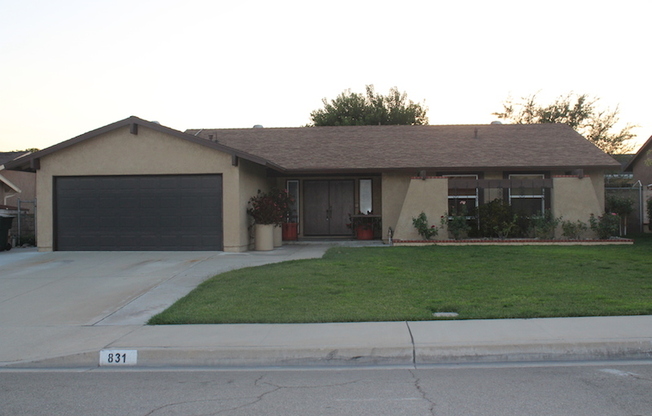 Charming 4BD/2BTH Home with a Tranquil Backyard Retreat for Lease in Ontario!