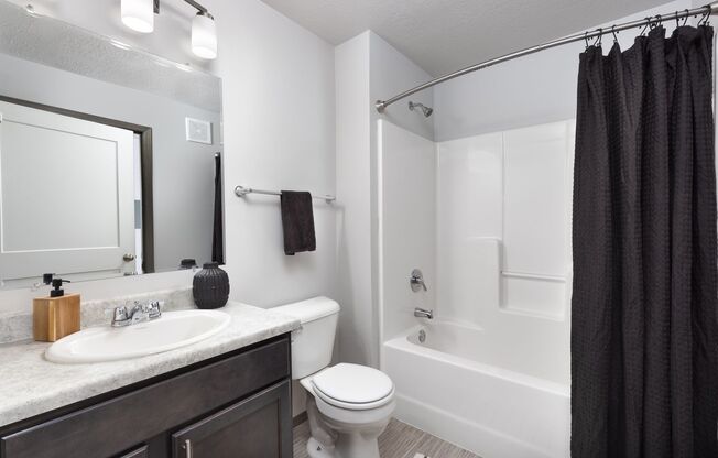 1 bed, 1 bath, 707 sqft, $965, Unit 104