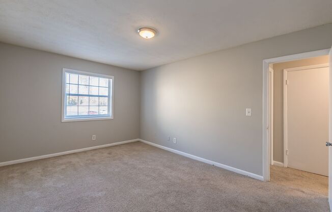 2 beds, 1 bath, 1,100 sqft, $1,396, Unit 3665-E04
