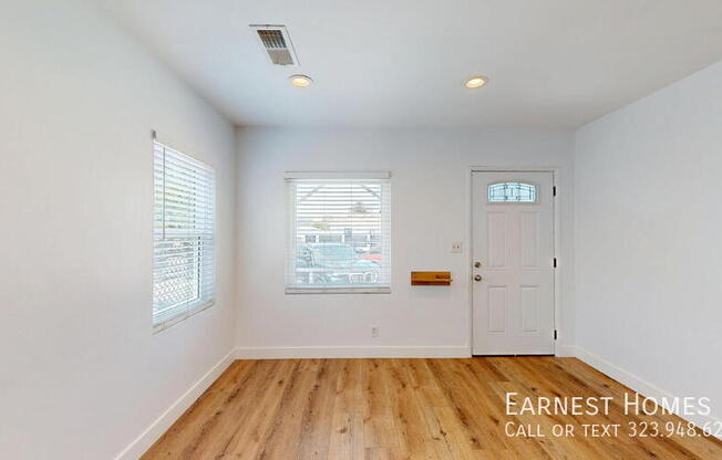 8214 LAURELGROVE AVE