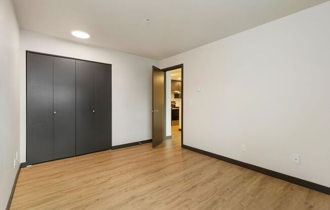 1 bed, 1 bath, 634 sqft, $2,445, Unit 511