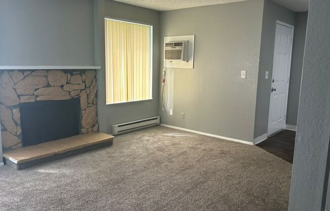 2 beds, 1 bath, 850 sqft, $1,550, Unit 1107 L7