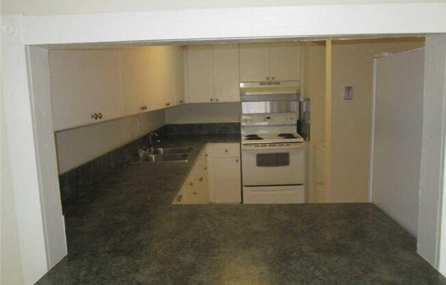 Spacious 2 Bedroom, 2 Bath Condo in Gated Community