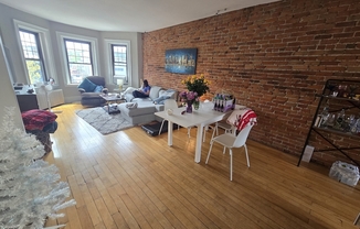 1169 Commonwealth Ave Apt 3A