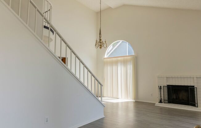 Beautiful 2-Story Home in Rancho Cucamonga!