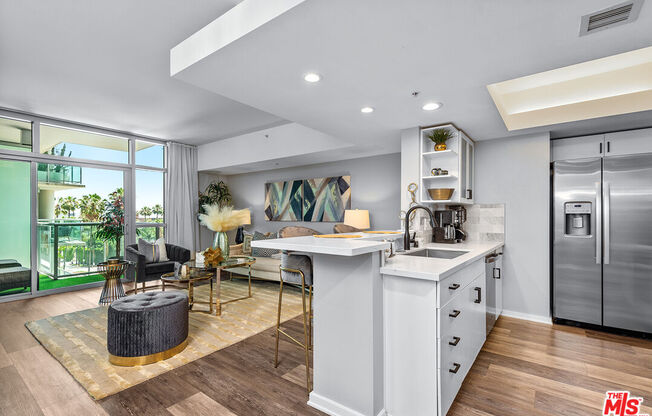 1 bed, 1 bath, 854 sqft, $4,750, Unit 627
