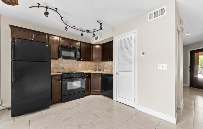 1 bed, 1 bath, $1,495