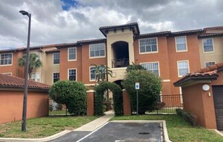 2 bd / 2 ba in Palms Club - Private Patio, Scenic View!!