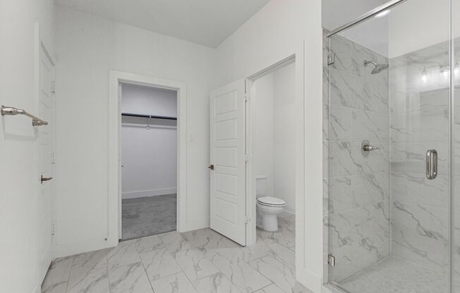 3 beds, 2.5 baths, $2,100
